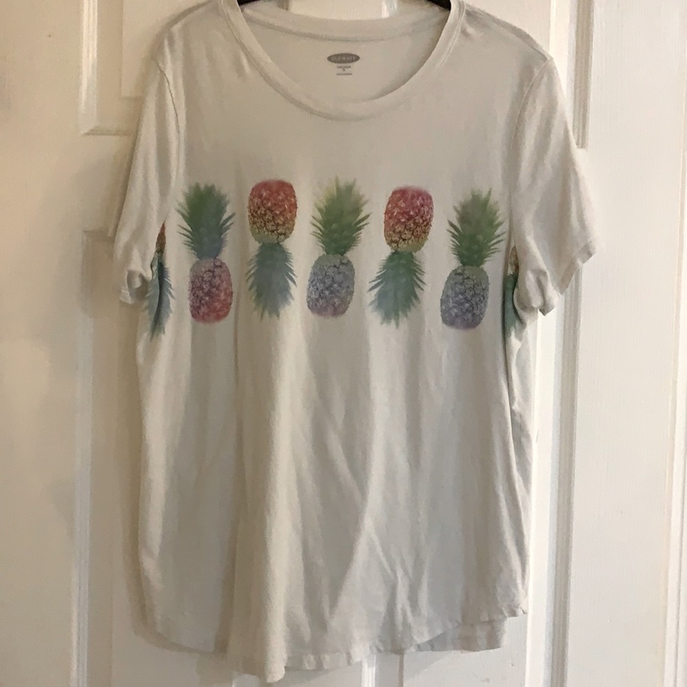 Pineapple teeshirt
